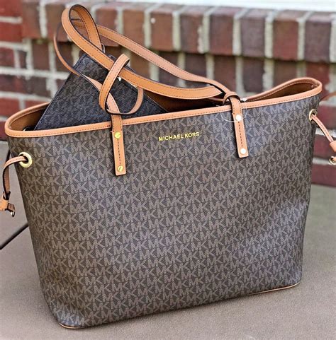 Michael Kors Large Designer Handbags & Purses 